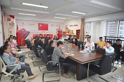 云南蔚岚信息技术2021年中会议圆满举行